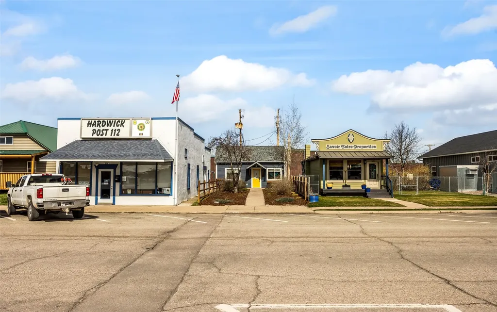 107 3rd Avenue E Polson MT 59860