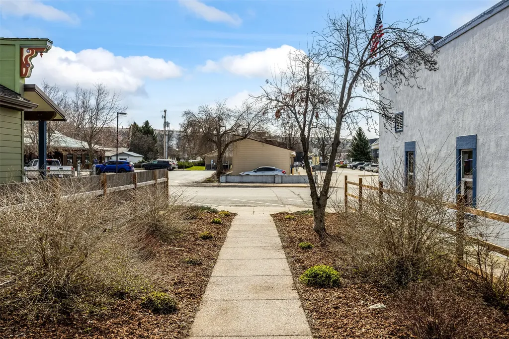 107 3rd Avenue E Polson MT 59860