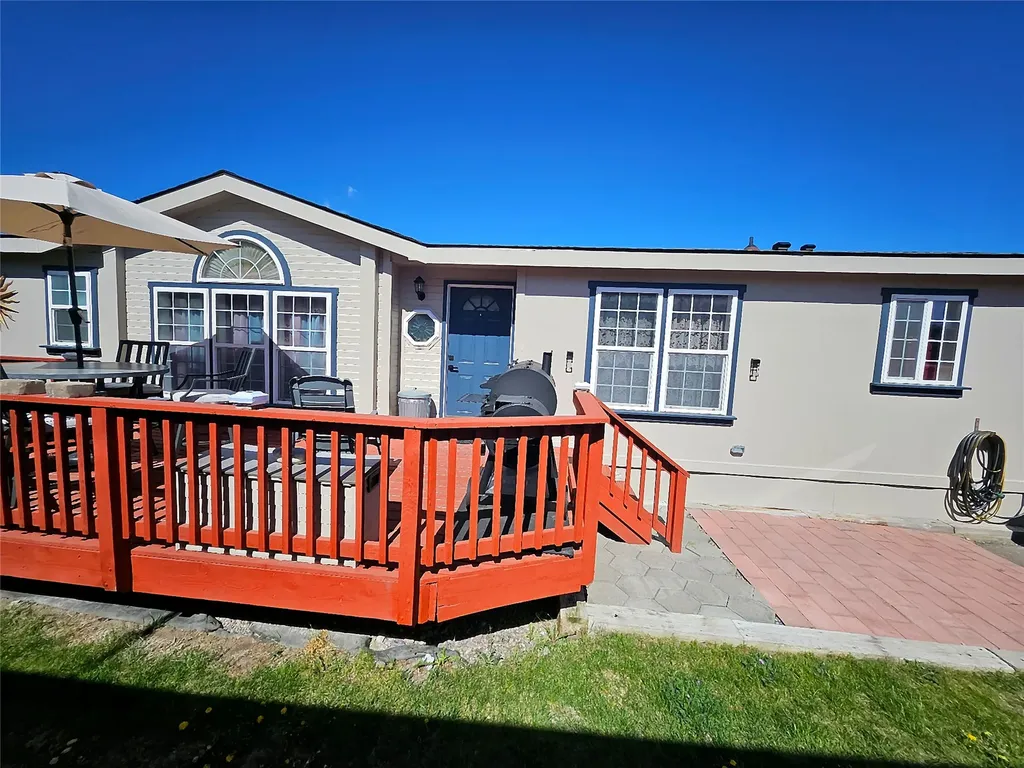 1725 Dukes Avenue Missoula MT 59808