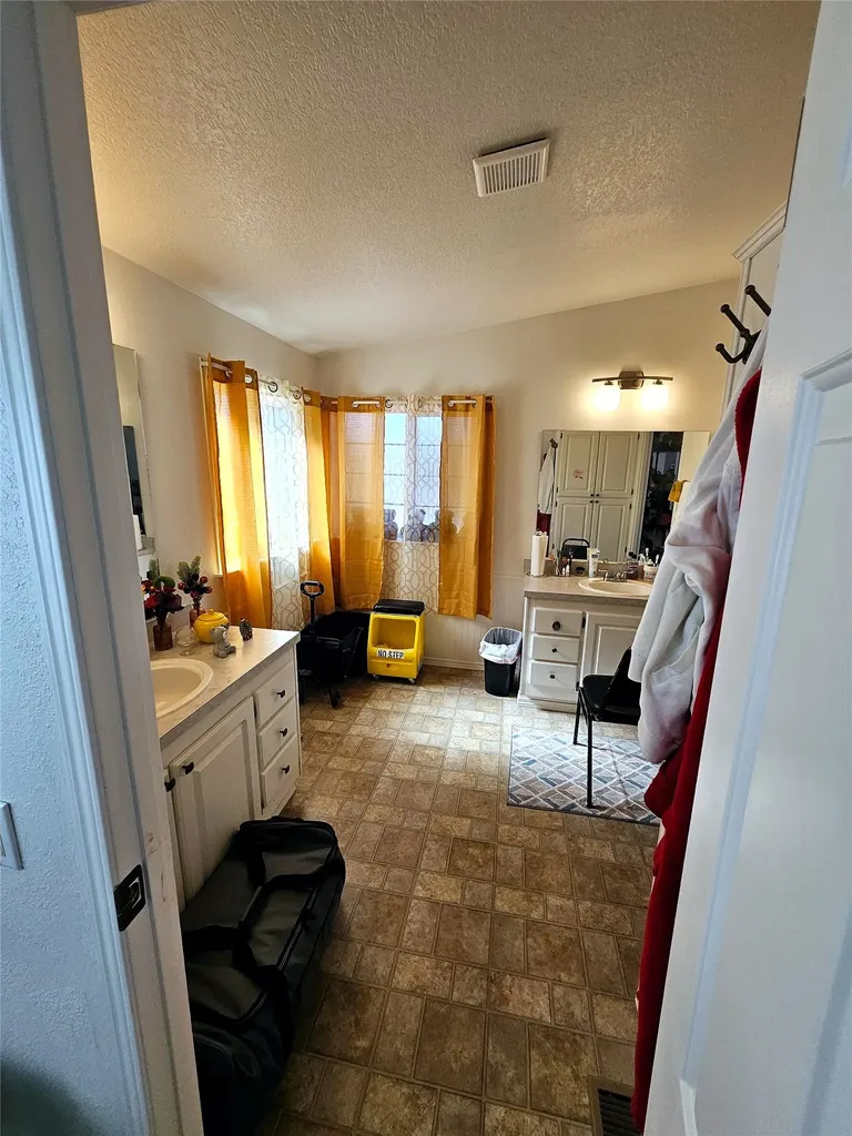 1725 Dukes Avenue Missoula MT 59808