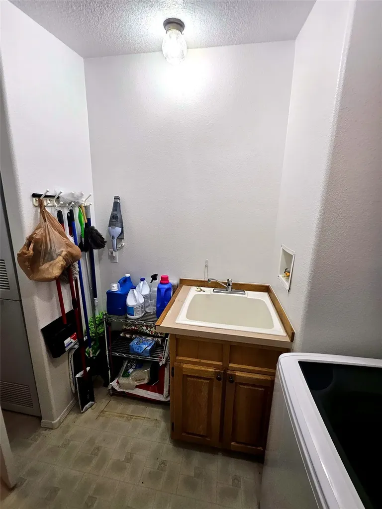 1725 Dukes Avenue Missoula MT 59808
