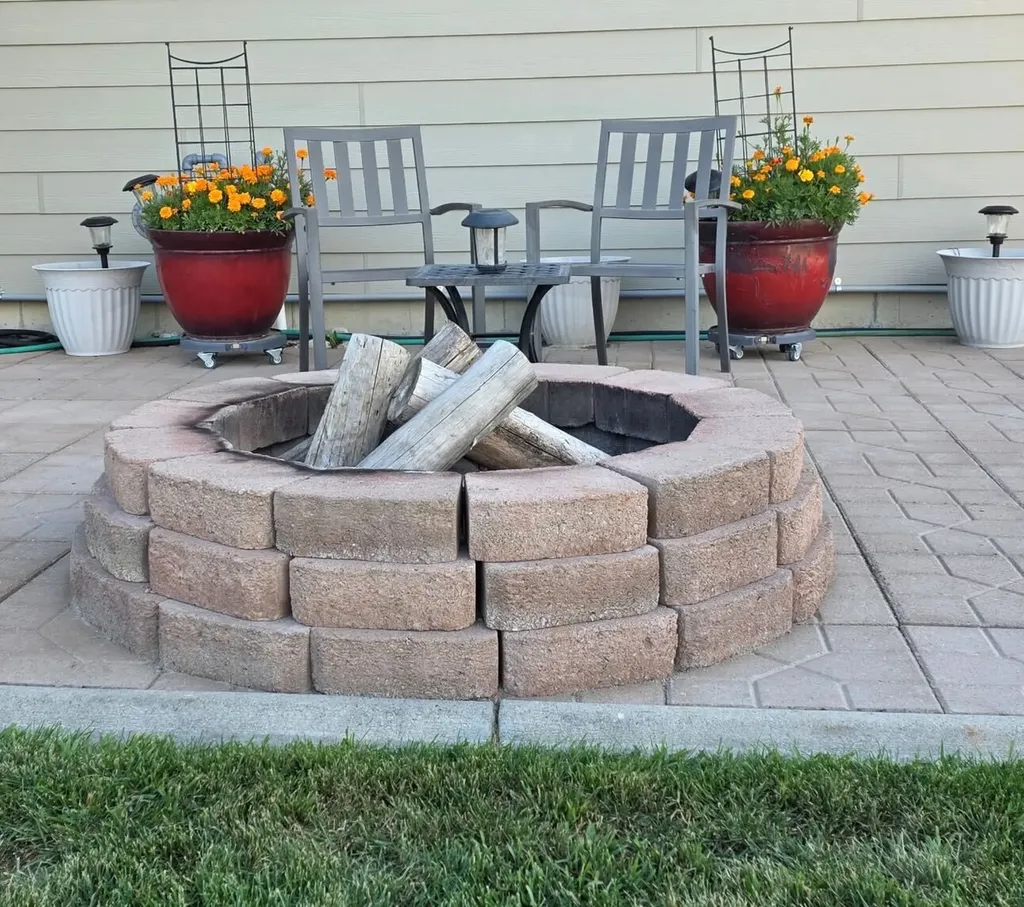 7623 N Leopard Avenue Billings MT 59106