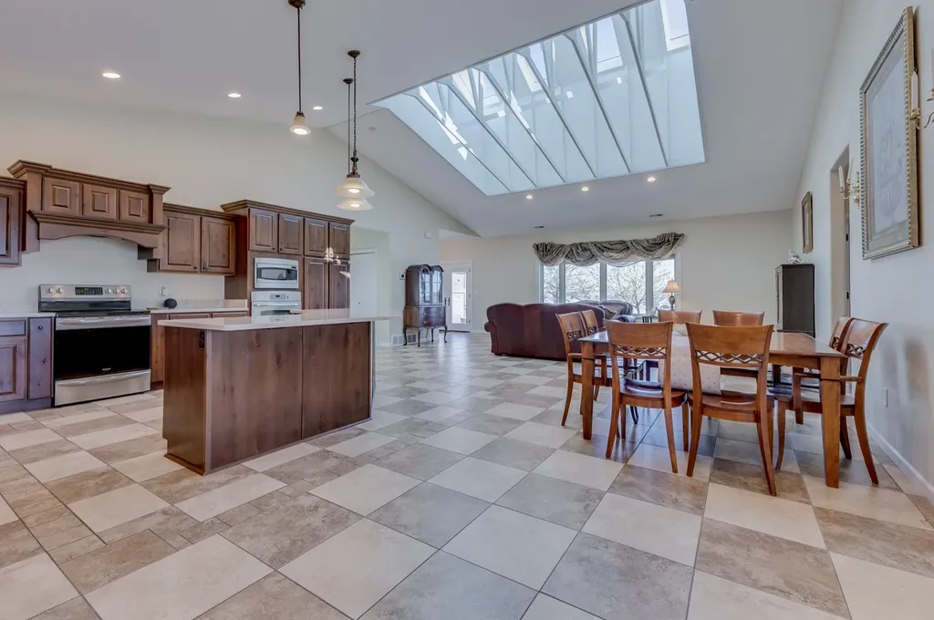 7623 N Leopard Avenue Billings MT 59106