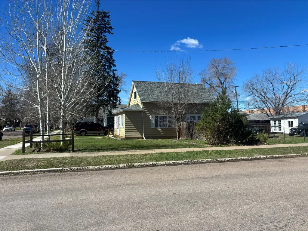 701 1st Avenue SW Great Falls MT 59404
