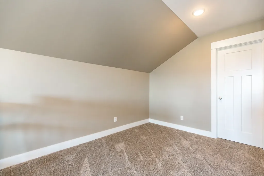 358 Pioneer Crossing Boulevard Manhattan MT 59741
