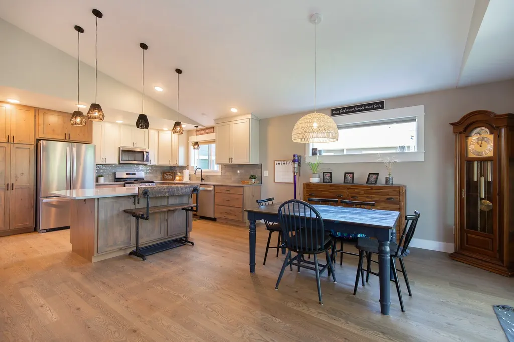 358 Pioneer Crossing Boulevard Manhattan MT 59741