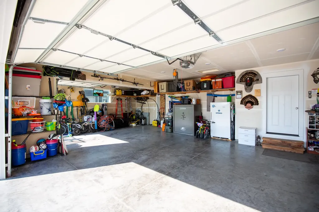 358 Pioneer Crossing Boulevard Manhattan MT 59741