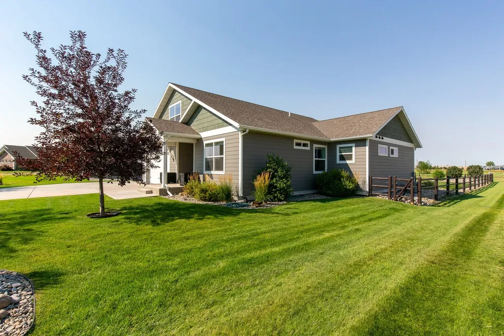 358 Pioneer Crossing Boulevard Manhattan MT 59741