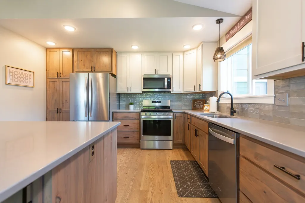 358 Pioneer Crossing Boulevard Manhattan MT 59741
