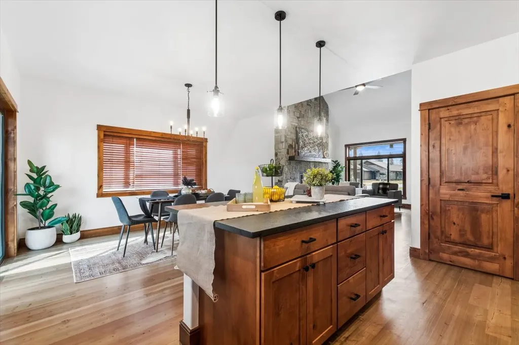 4 Swift Creek Lane Whitefish MT 59937