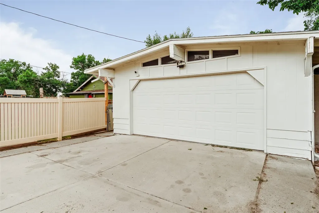 810 8th Avenue S Great Falls MT 59405