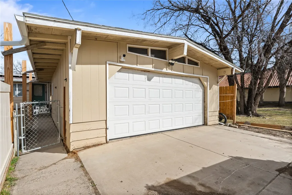 810 8th Avenue S Great Falls MT 59405