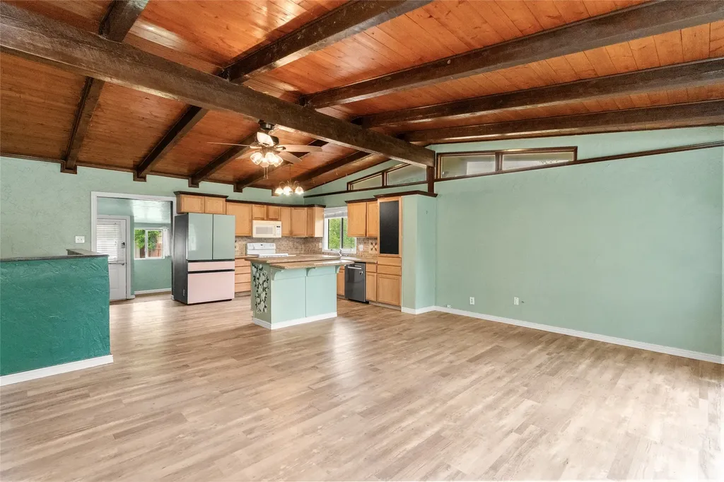 810 8th Avenue S Great Falls MT 59405