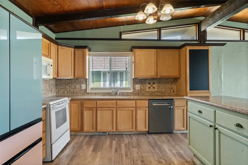 810 8th Avenue S Great Falls MT 59405