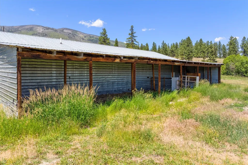 643 Gold Creek Loop Hamilton MT 59840