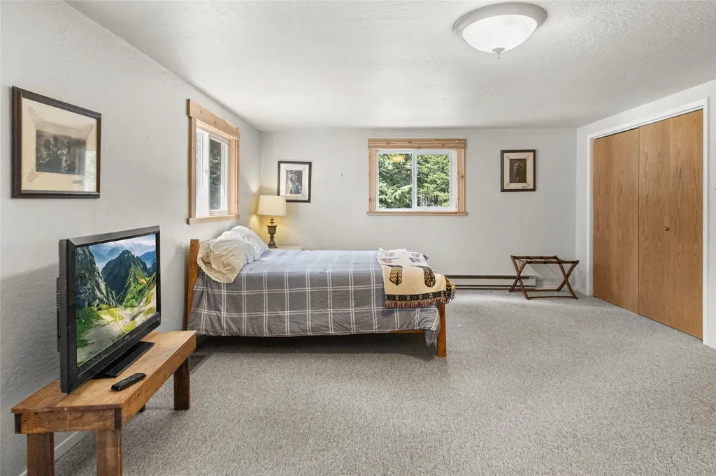 13034 Red Owl Trail Bigfork MT 59911