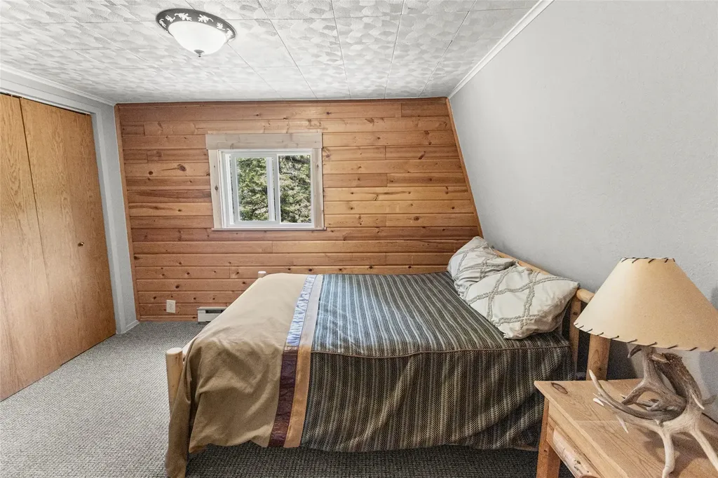 13034 Red Owl Trail Bigfork MT 59911