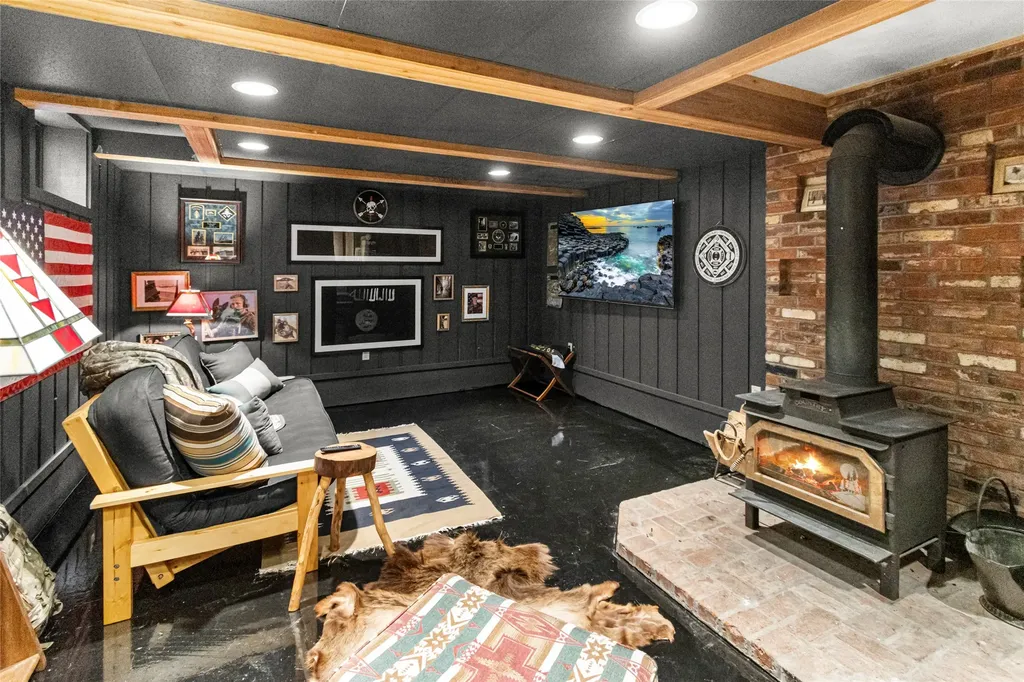 13034 Red Owl Trail Bigfork MT 59911