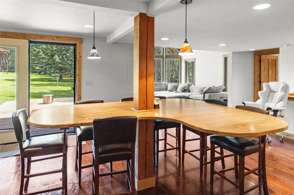 13034 Red Owl Trail Bigfork MT 59911