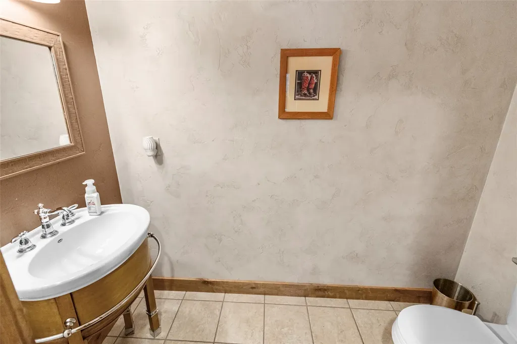 13034 Red Owl Trail Bigfork MT 59911