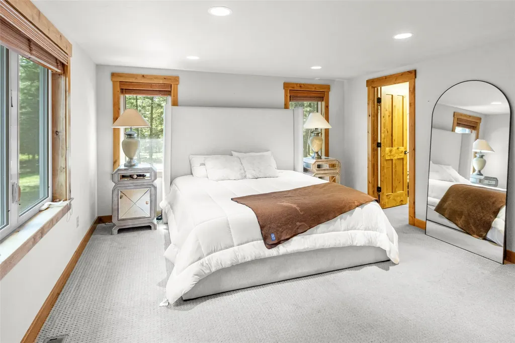 13034 Red Owl Trail Bigfork MT 59911