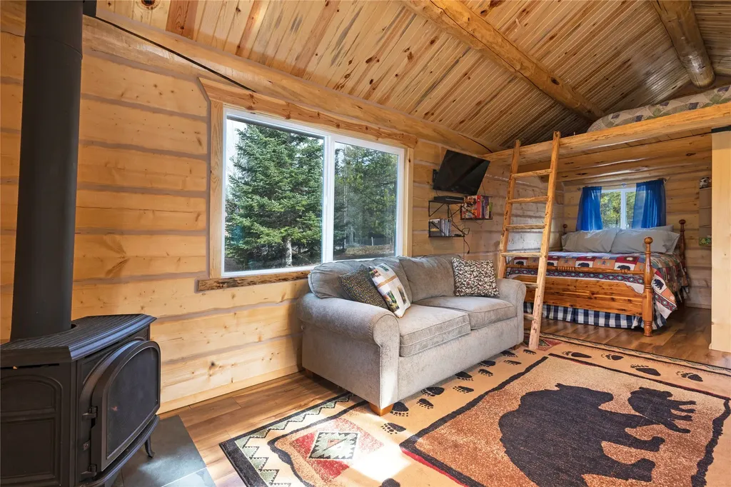17 Mountain View Road Trout Creek MT 59874