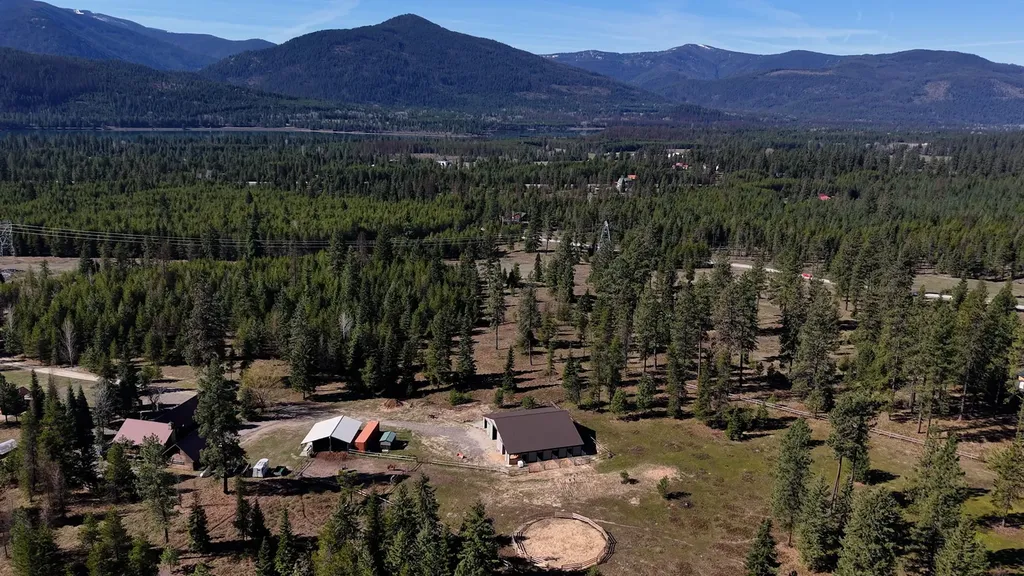 17 Mountain View Road Trout Creek MT 59874