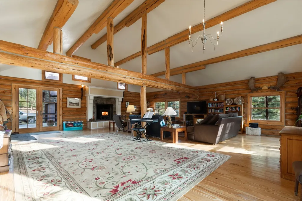 17 Mountain View Road Trout Creek MT 59874