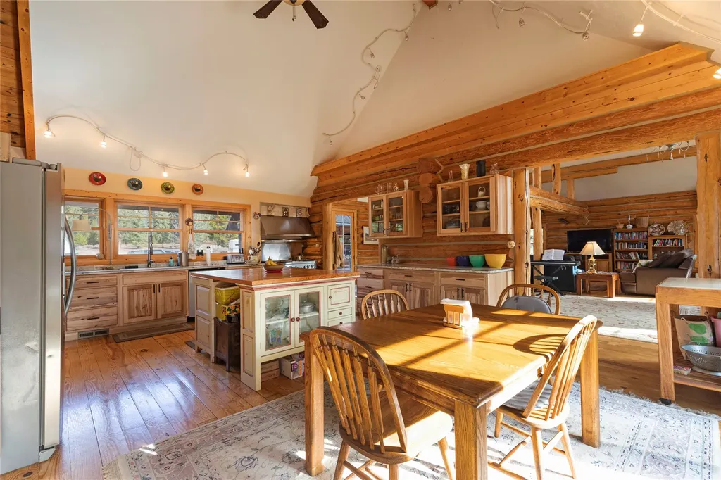 17 Mountain View Road Trout Creek MT 59874