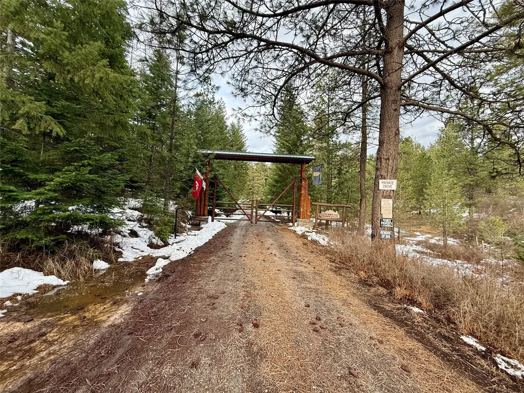 4176 Mount Highway 200 Trout Creek MT 59874