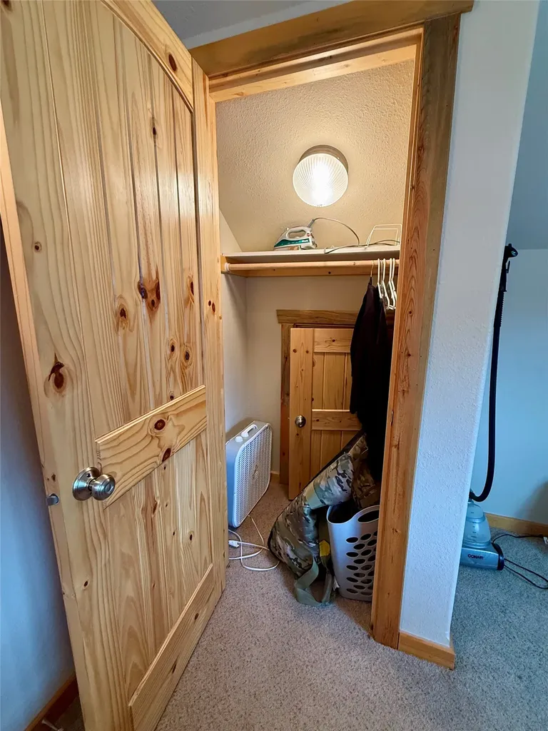 4176 Mount Highway 200 Trout Creek MT 59874