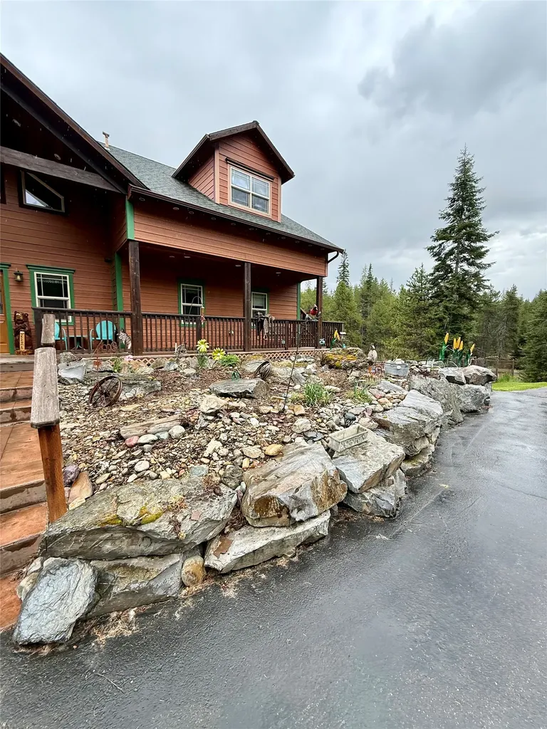 4176 Mount Highway 200 Trout Creek MT 59874