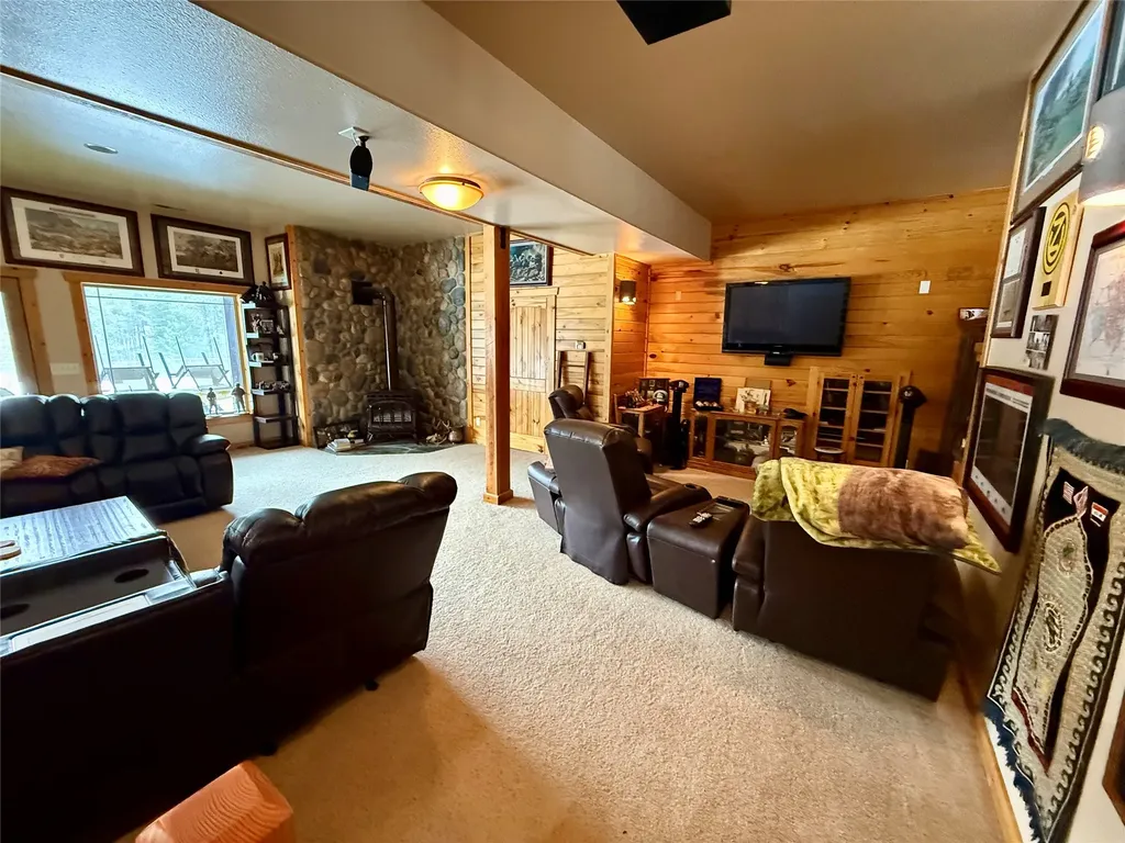 4176 Mount Highway 200 Trout Creek MT 59874