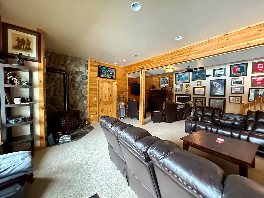 4176 Mount Highway 200 Trout Creek MT 59874