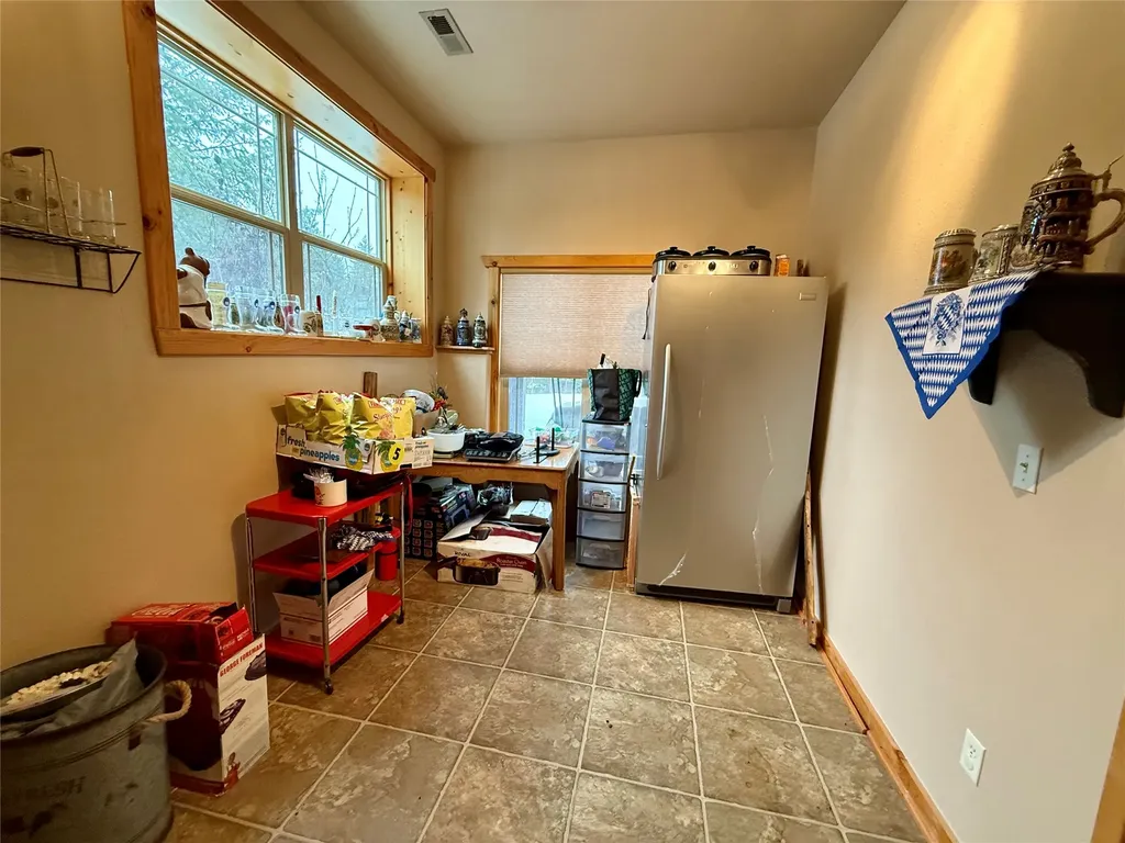 4176 Mount Highway 200 Trout Creek MT 59874