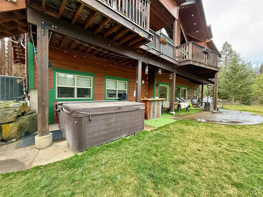 4176 Mount Highway 200 Trout Creek MT 59874