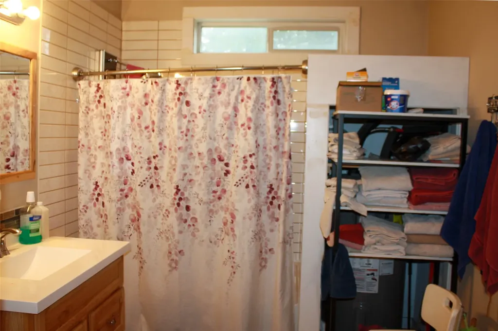 125 Mossy Rock Road N Eureka MT 59917
