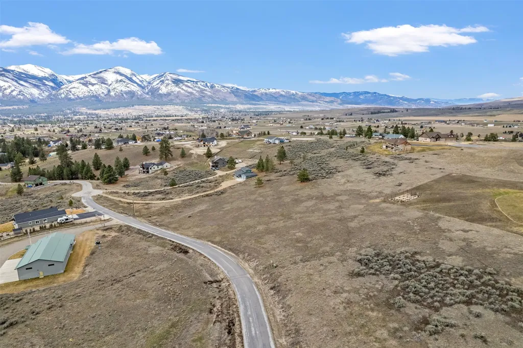 5497 Heavens Way Florence MT 59833
