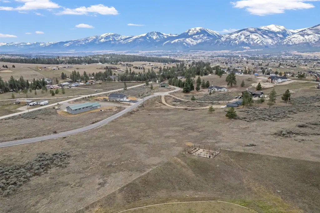 5497 Heavens Way Florence MT 59833