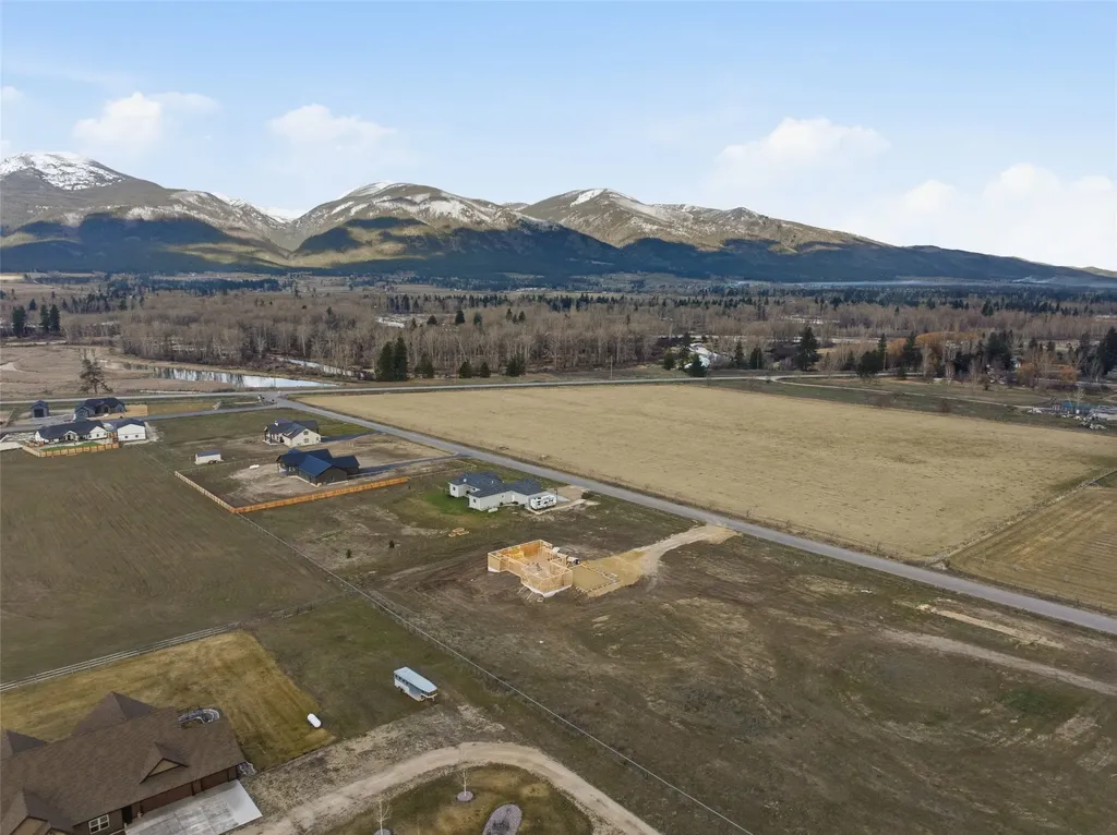 5007 Cameron Rose Lane Stevensville MT 59870