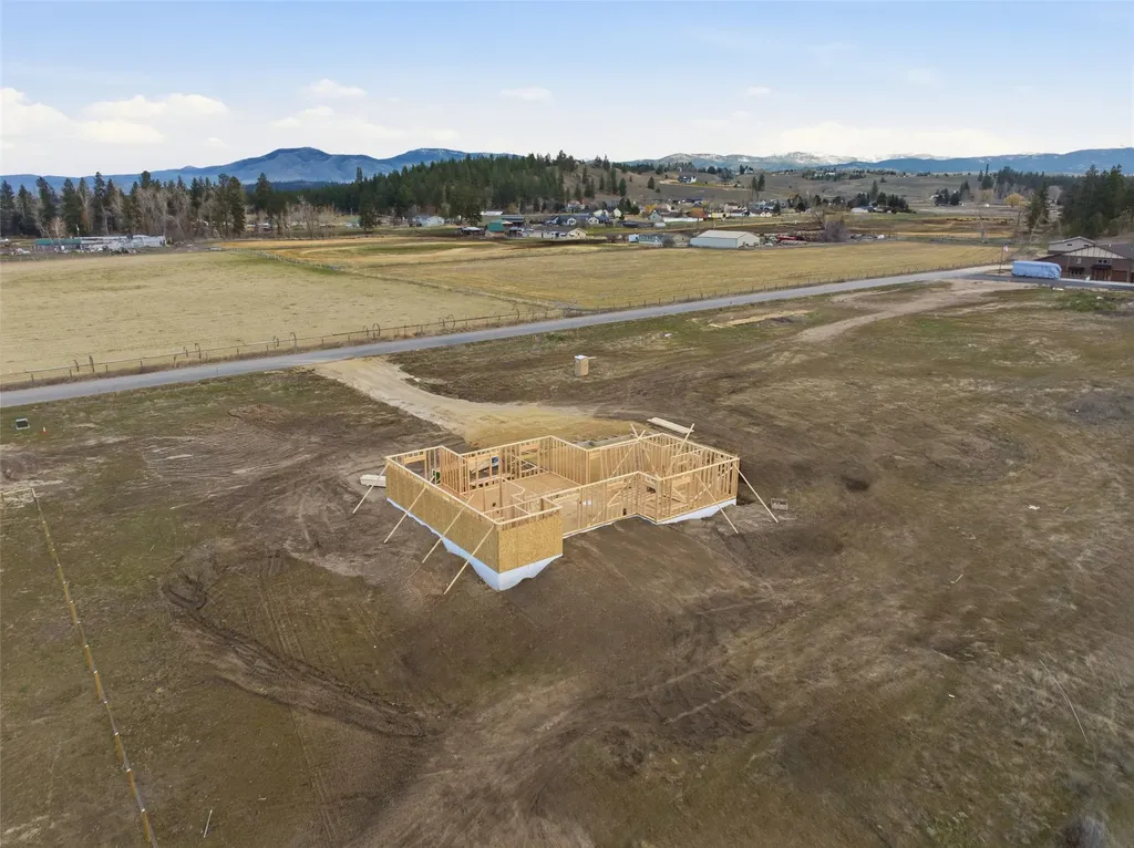 5007 Cameron Rose Lane Stevensville MT 59870