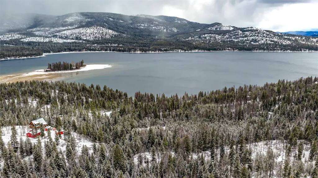 950 Lodgepole Drive Marion MT 59925