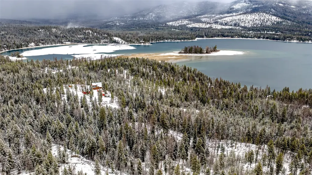 950 Lodgepole Drive Marion MT 59925