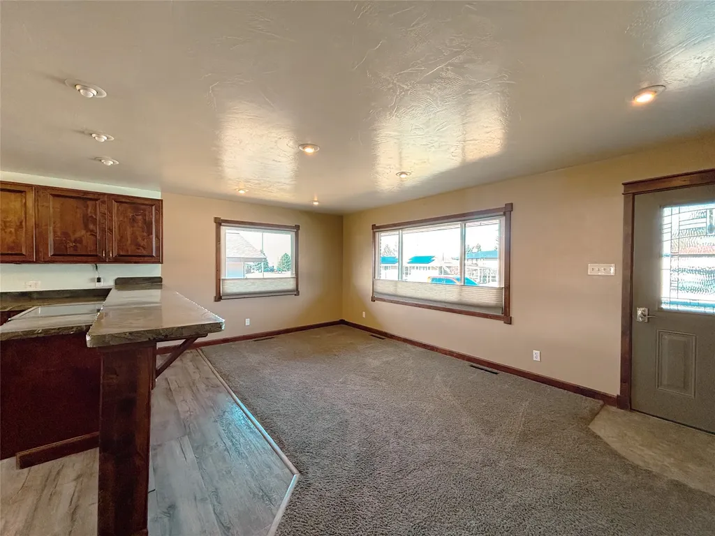 3470 S Hillcrest Drive Butte MT 59701