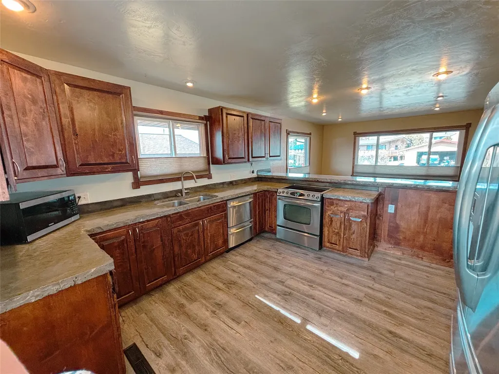 3470 S Hillcrest Drive Butte MT 59701