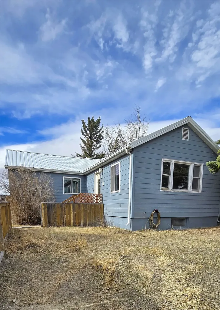 110 2nd Avenue NE Cut Bank MT 59427