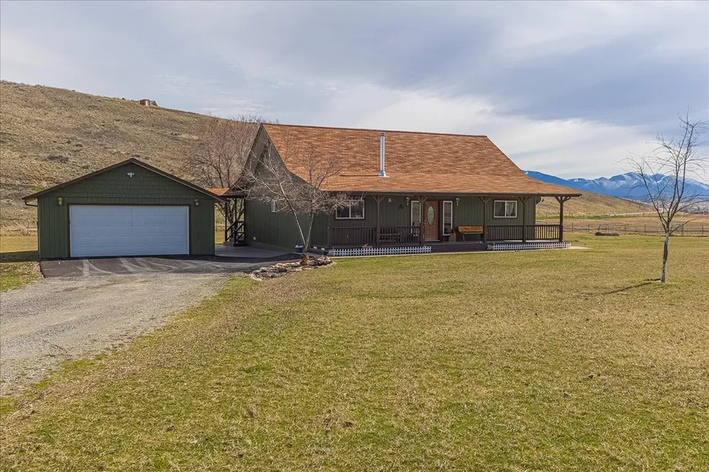 996 Airport Road Eureka MT 59917