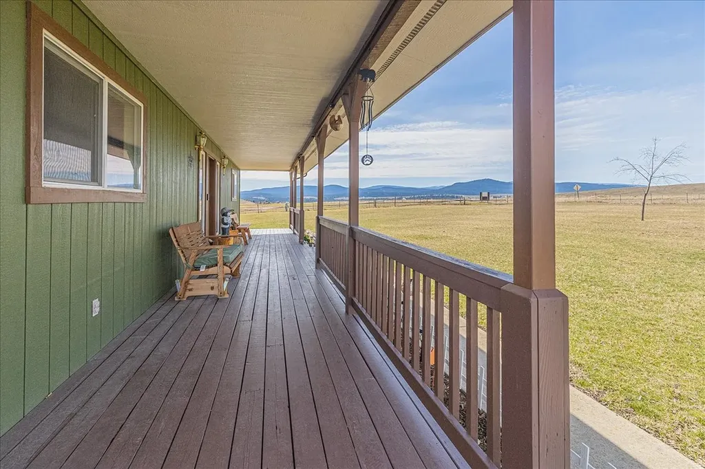 996 Airport Road Eureka MT 59917
