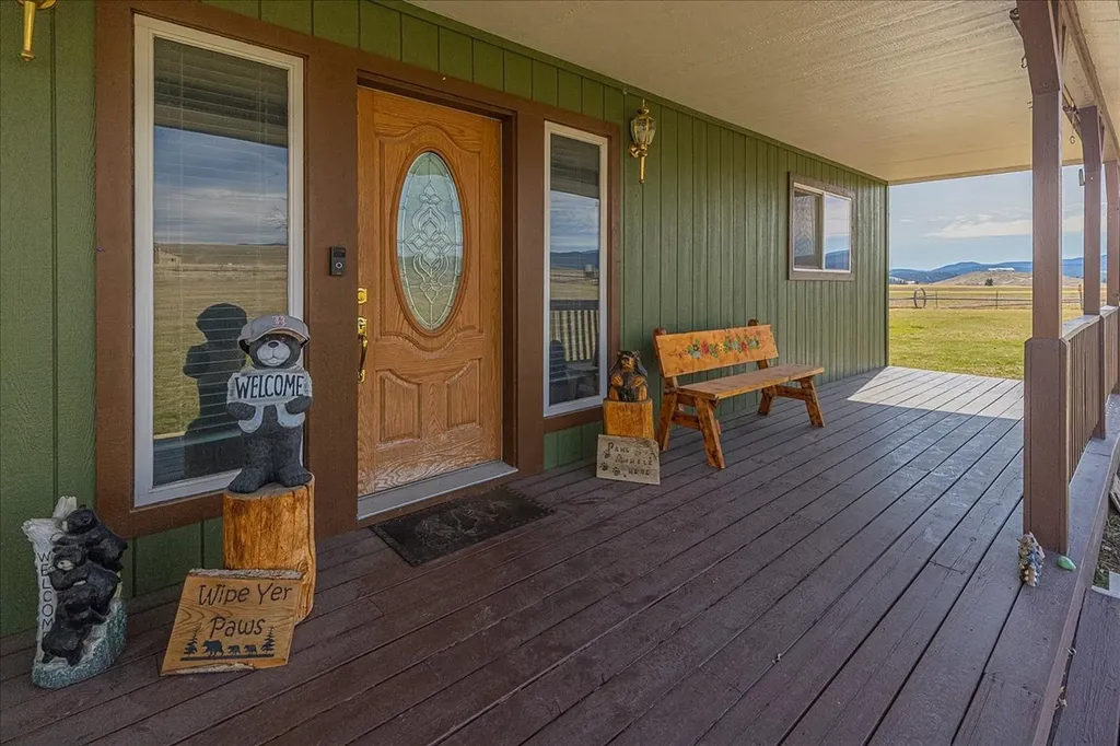 996 Airport Road Eureka MT 59917