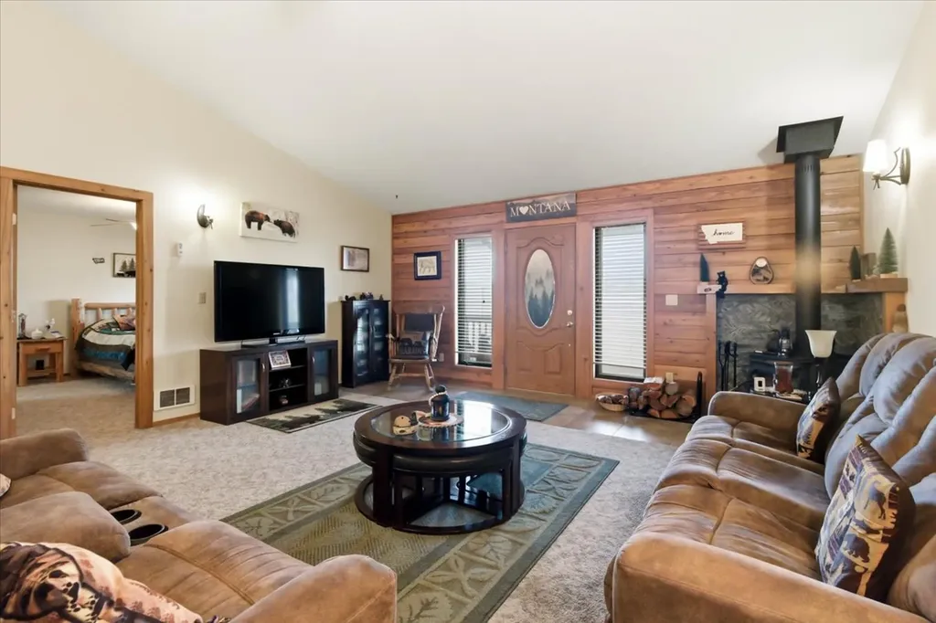996 Airport Road Eureka MT 59917